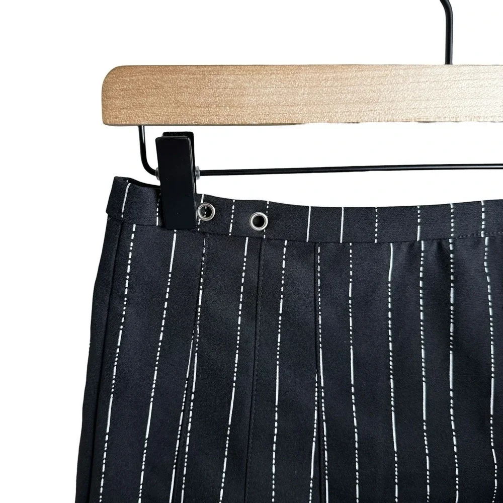 I.AM.GIA Heather Mini Skirt Black Pinstripe Silver Buckle‎ Hardware Size Small